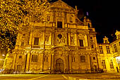 Anversa - Piazza Hendrik Conscience, con la Sint-Carolus Borromeus kirk. 